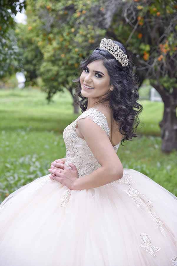 0009 posar fotos quinceanera az